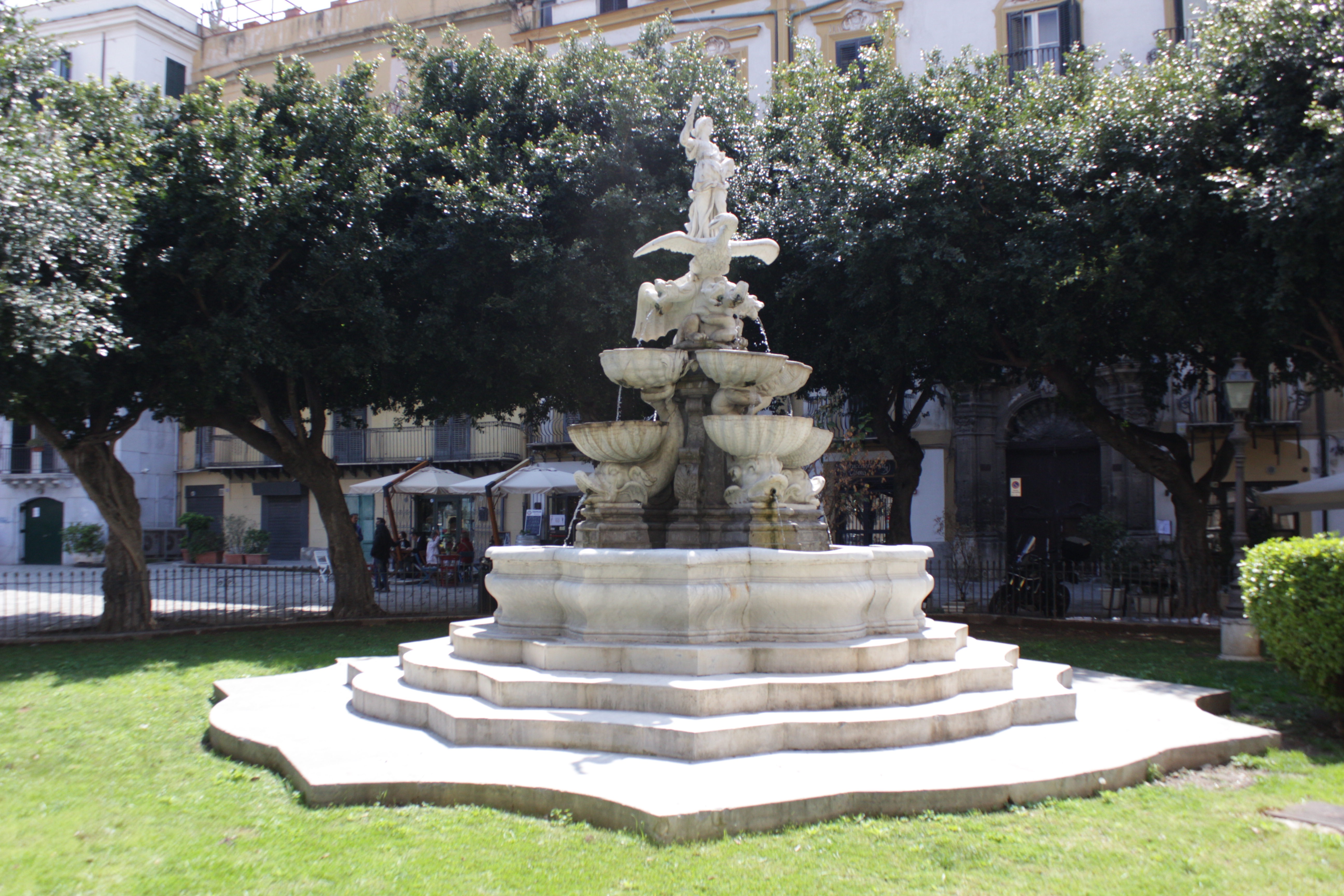 Statue fountain